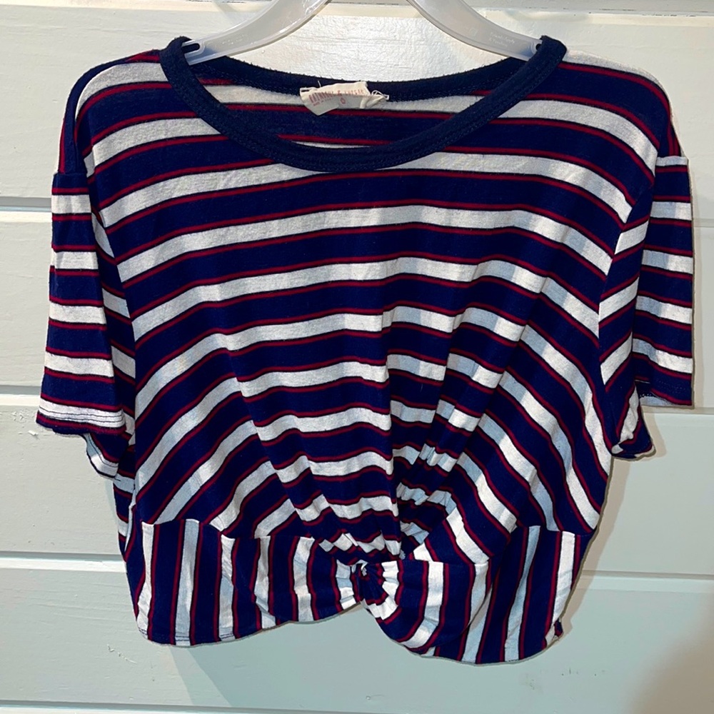 💥 Red, White and Blue Crop Top 💥